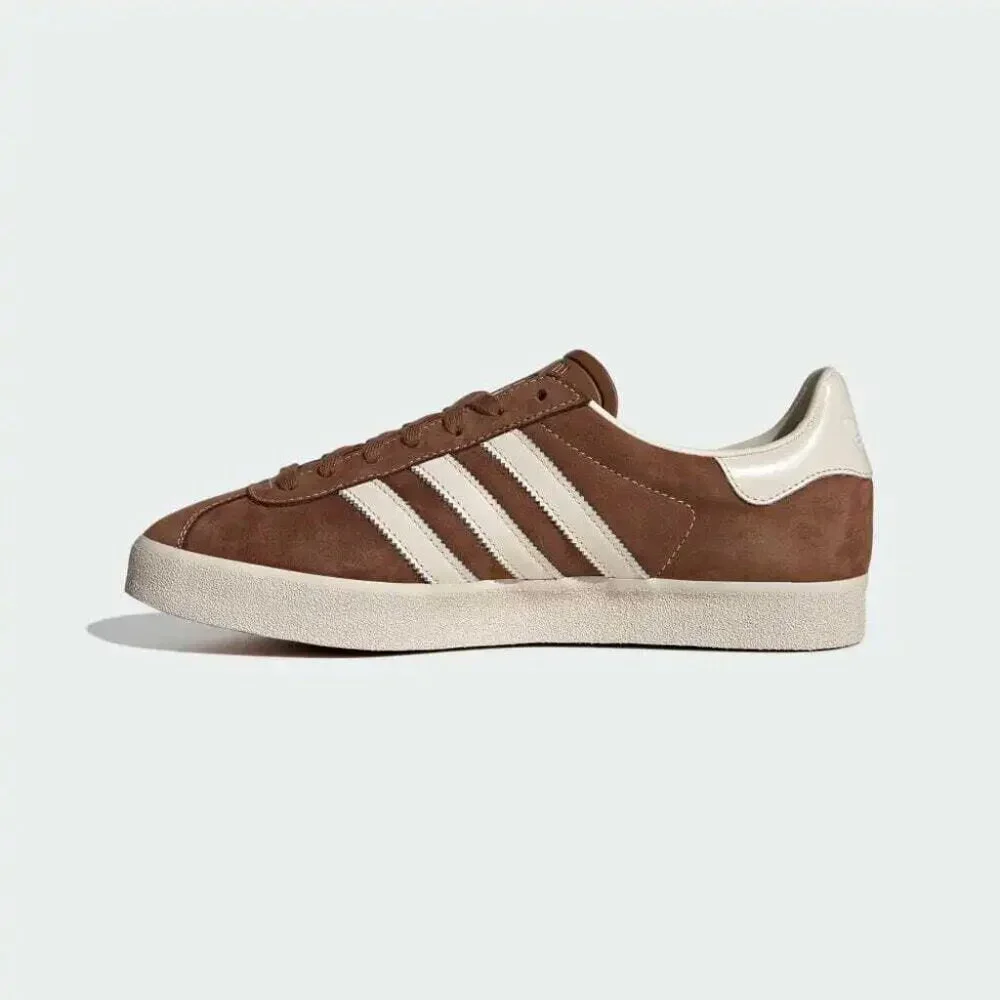 13M - [NEW] Men's adidas‎ Gazelle 85 Shoes Brown IG5005
